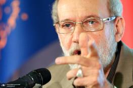  علی لاریجانی: برخی اعضای ستادهای انتخاباتی خود را در امور دیوانی به صورت گسترده وارد کردند، در نتیجه امور دیوانی کم خاصیت و فربه شد