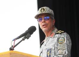  سرلشکر باقری: سرنوشت منافقین برای اپوزیسیون باید عبرت‌آموز  باشد / منافقین به دریوزگی افتاده‌اند 