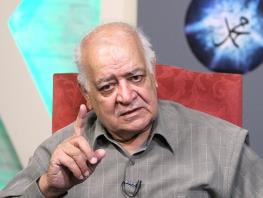 قرایی مقدم، جامعه شناس: اخراج اساتید شکاف را در بین مردم بیشتر می‌کند / آن‌هایی هم که الان به ظاهر به جای این اساتید وارد دانشگاه می‌شوند نتیجه‌ی مطلوبی نمی‌گیرند