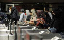 علی نجفی‌توانا، حقوق‌دان: لایحه حجاب از عجایب تاریخ قانون گذاری ست / در میان نادر لوایحی است که قانون‌گذار غیر از مباحث کیفری، یک سری اقدامات در چارچوب پیشگیری کیفری درنظر گرفته 