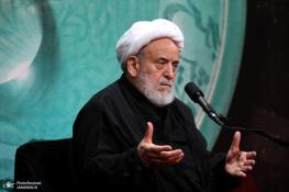  حسین انصاریان: اینکه به عشق حضرت صندلی به دروغ بگویم      می توانم همه مشکلات مردم را حل کنم، حرمت و سنگینی بار این دروغ به اندازه 80 میلیون نفر است!