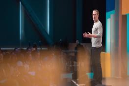 درخواست "زاکربرگ" از همگان برای تحول دنیای "متاورس"