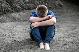 ارتباط آزار عاطفی در کودکی با بروز اسکیزوفرنی در بزرگسالی 