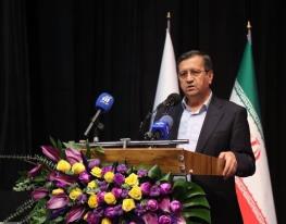  همتی: درست نیست به دلیل ماندن در لیست سیاه fatf با اتهام پولشویی مواجه شویم