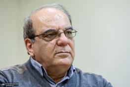  عباس عبدی: قانون باید مبتنی بر خواست عمومی باشد/ گزارش حجاب زیرنظر سید محمد خاتمی یک الگو برای همه نیروهای سیاسی و حکومت است/ این گزارش ظرفیت تبدیل شدن به پایه‌ای برای یک گفتمان را دارد