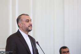  امیرعبداللهیان: ماه‌هاست از طریق عمان و قطر پیام‌هایی بین ما و آمریکا مبادله می‌شود/ هیچ پیش‌شرطی برای تبادل زندانیان نداریم/ نخست‌وزیر ژاپن ایده‌های جدیدی را برای رفع تحریم‌ها مطرح کرده/ ایران از همه فرصت‌ها برای عضویت در بریکس استفاده می‌کند