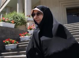  انسیه خزعلی: استقرار گشت‌های خودرویی به دستور رئیس جمهور صحت ندارد؛ موضوع را از وزارت کشور پیگیری کنید