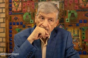 حقیقت‌پور از طراحان «نیروی قدس»: ادامه قهر انتخاباتی مردم، سمی برای نظام است /  برجام باید حل شود، سالانه صد میلیارد دلار فقط بابت تحریم نفتی ضرر می‌دهیم 