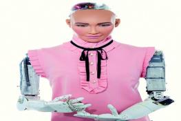 سخنرانی "سوفیا" در یک کنفرانس در دبی