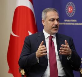  وزیر خارجه ترکیه: نسبت به جنگ اسرائیل با ایران خیلی خیلی نگرانیم / ممکن است به هر دلیلی این اتفاق بیفتد و احتمال آن وجود دارد 