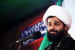 حسن کردمیهن، متهم حمله به سفارت عربستان در واکنش به تجمع مقابل سفارت انگلیس: من الان در منزل زیر پتو هستم؛ این تجمعات هیچ ربطی به بنده ندارد / اگر خواستید گردن کسی بیندازید، بالاغیرتا از ما بیرون بکشید