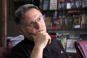  انحراف از هدف مرکز بررسی استراتژیک ریاست جمهوری به روایت رئیس آن در دولت اصلاحات تاجیک: نقاد نمی‌خواهند، توجیه‌گر می‌خواهند / ماموریت مرکز بررسی استراتژیک هشدار علیه بیراهه رفتن قدرت بود