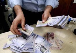  سخنگوی کمیسیون تلفیق: حداقل حقوق کارکنان دولت ۱۰ میلیون و بازنشستگان ۹ میلیون تومان تصویب شد/ در لایحه بودجه «افزایش قیمت بنزین» نیست