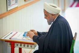 چرا پاسخ روحانی به شورای نگهبان مهم است؟/ این شورا واقعا صلاحیت دارد در باره بینش سیاسی نامزدها نظر بدهد؟