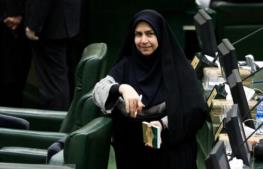 سخنگوی کمیسیون اقتصادی: با تمهیدات دولت شاهد اتفاقات خوبی درباره ارز خواهیم بود/ در دولت قبل سیاست انقباضی برای کنترل نرخ ارز سبب شد بانک‌ها قفل شوند