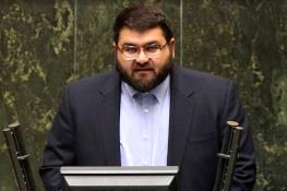 حضرت پور، موافق استیضاح وزیر صمت: این آقا وزیر خودروسازان است، وگرنه چرا خبر استیضاحش باید قیمت دنا را ۷۰ میلیون پایین بیاورد؟ / استیضاح فاطمی امین، استیضاح باند‌های گردن کلفت بازار خودرو و تولیدکنندگان تابوت‌های مرگ است 