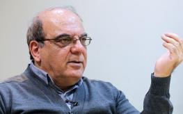  عباس عبدی: صدا و سیما باید منسوبین نزدیک به یک نامزد اصولگرا را تا پایان انتخابات ممنوع از کار کند