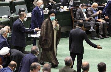  خیز مجلس برای مقابله به مثل با دولت /سفرهای استانی رئیسی «ممنوع»! / محمودزاده، نماینده مهاباد: بخش‌هایی از بخشنامه معاون سابق وزیر کشور لغو نشده است