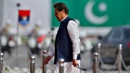  عمران خان از نخست وزیری پاکستان عزل شد