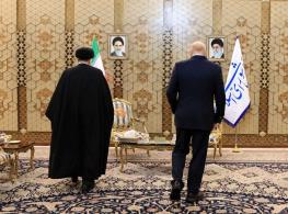 حقیقت پور، فعال اصولگرا: خالص سازان که خود را پشت دولت پنهان کرده‌اند، به دنبال حذف قالیباف هستند / اختلافات بین قالیباف و دولت تبدیل به گسل شده