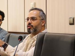  معاون ساترا درمورد نظارت صداوسیما بر رقبایش در فضای مجازی: مثل این است که بگوییم در اتحادیه مرغدارها، رئیس اتحادیه، مرغداری نداشته باشد