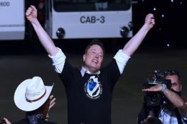 "ایلان ماسک" نخستین تریلیونر جهان تا سال ۲۰۲۴