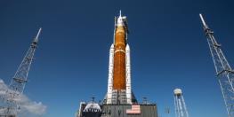  فضاپیمای ناسا باز هم دچار نقص فنی شد / تعویق دوباره مأموریت «آرتمیس یک» حین شمارش معکوس