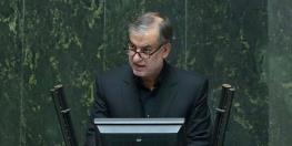  حمله تند نماینده مجلس به عباس عبدی: پیاده‌نظامِ بی‌مصرفِ اسب‌های مرده اصلاحاتی‌ها هستید!