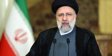 سوالات عجیب احمدی نژادی و رئیسی از دانش آموزان /رئیس جمهور روی تخته کلاس چه جمله ای نوشت؟