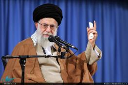  پیام رهبر معظم انقلاب در پی جسارت به ساحت قرآن مجید در سوئد: اشد مجازات برای عامل جسارت به ساحت قرآن مجید مورد اتفاق همه علمای اسلام است