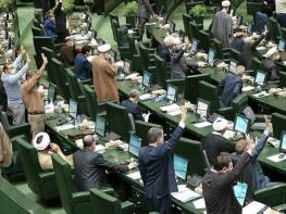 جلال محمودزاده: شورای نگهبان باید مصوبه رصد «سبک زندگی مردم» را خلاف شرع و قانون اساسی تشخیص دهد / هدف شان بررسی حرکت روزانه مردم است؛ می‌خواهند تمام کار‌ها و رفت و آمد‌های مردم را رصد کنند