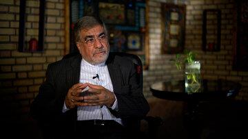  علی جنتی: تعارض بین ایدئولوژی و منافع ملی قابل حل بود/ نباید توسعه را خلاف ارزش‌های انقلاب تعریف کرد/ توافق ایران و عربستان شکننده است و باید مراقبت کرد