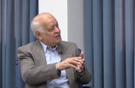  امان‌الله قرایی‌مقدم : واکنش یک جامعه‌شناس به ویدئوی تکان‌دهنده از رتبه‌های برتر کنکور/ سودای مهاجرت به مقاطع تحصیلی راهنمایی و ابتدایی هم رسیده