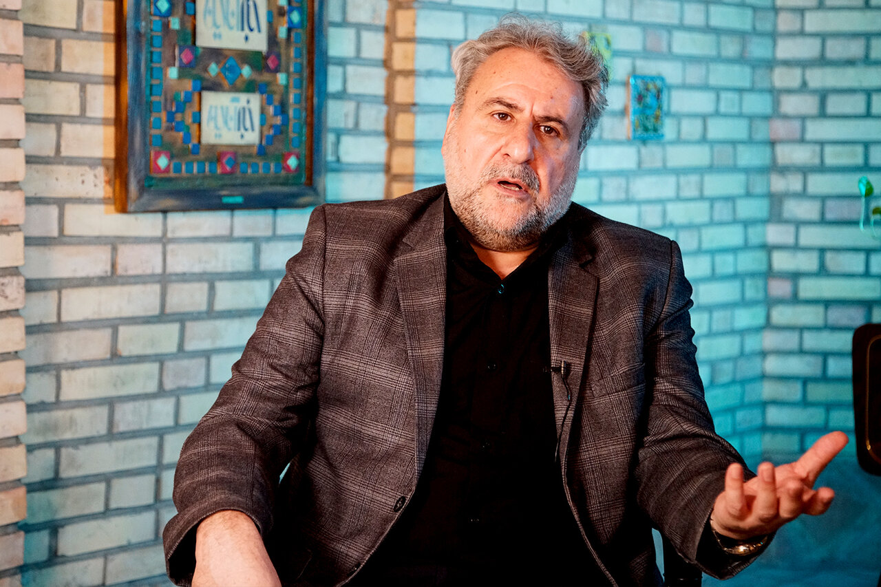 هشدار صریح حشمت الله فلاحت پیشه: خیانت های بیشتری در راه است/آقای وزیر درباره فدا شدن منافع ملت ایران به پای روسیه دیر اعتراف کردید