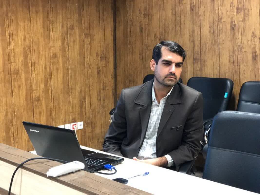 حمله نماینده قم به شورای نگهبان: نتیجه به دست آمده را بیش و پیش از همه، نتیجه اشتباه عجیب این دوستان در چینش سیاسی نامزد‌ها می‌دانم 