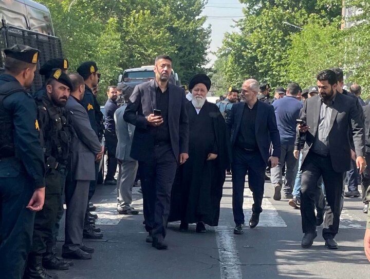 اولین اظهارات علم الهدی بعد از درگذشت دامادش، ابراهیم رئیسی: چه کنیم، مشیت خداست /یک هفته پیش او را دیدم