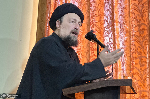  سید حسن خمینی: برای حسینی بودن باید نیت‌ها را خدایی کنیم/ توفیق امام خمینی به خاطر نیت خدایی بود/ نیت خدایی نباشد، ممکن است در زبان نام حسین(ع) را بیاوریم اما در دل یزیدی باشیم