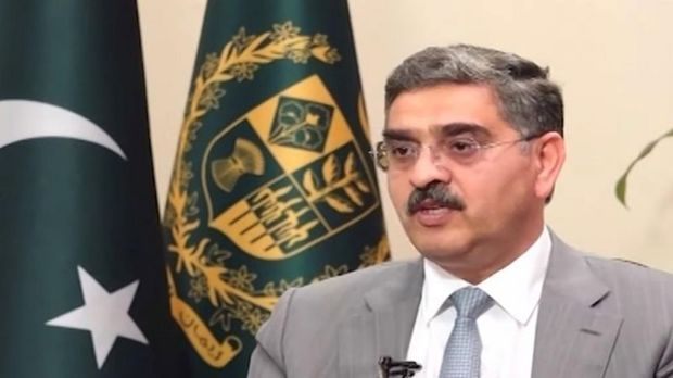 طی بیانیه ای مطرح شد:نخست وزیر موقت پاکستان: خواستار آتش بس فوری و رفع محاصره غزه هستیم/ هدف قرار دادن عمدی و بی رویه اسراییل علیه غیرنظامیان غزه نقض آشکار قوانین بین المللی است
