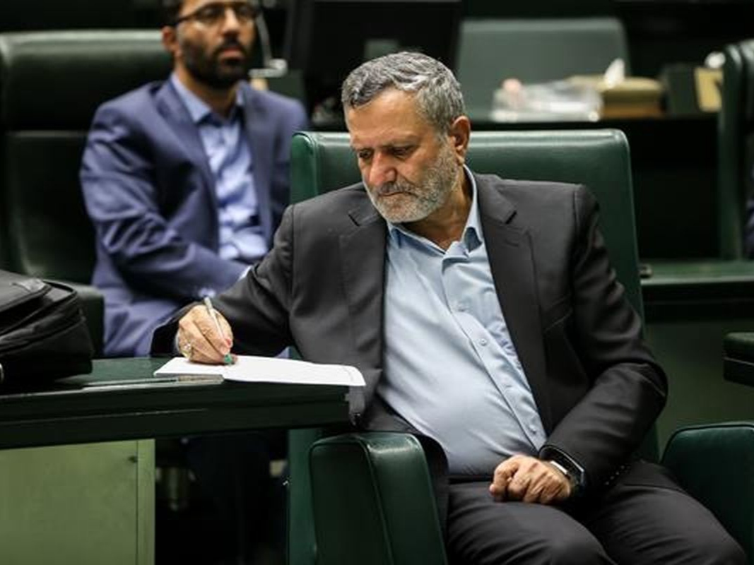 محفوظی، نماینده مجلس: برای سوال از وزیر کار تهدید شدم/ مرتضوی: اگر ثابت شود احدی شما را تهدید کرده او را عزل می‌کنم