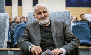  نگاهی به جنگ رسانه‌ای توکلی و سازمان خصوصی سازی جنجال بر سر نامه توکلی ادامه دارد/ تهدید چهره‌ی رسانه‌ای تقدیر شده به شکایت