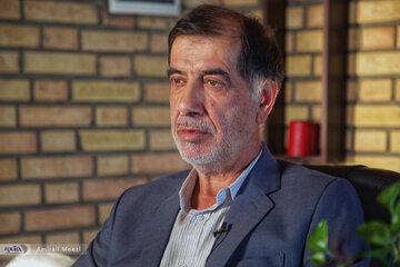 ملاقات های عسگراولادی با سیدحسن نصرالله و مسئولان حماس به روایت باهنر /او هیچگاه به سمت دیکتاتوری و خودرأی بودن نرفت