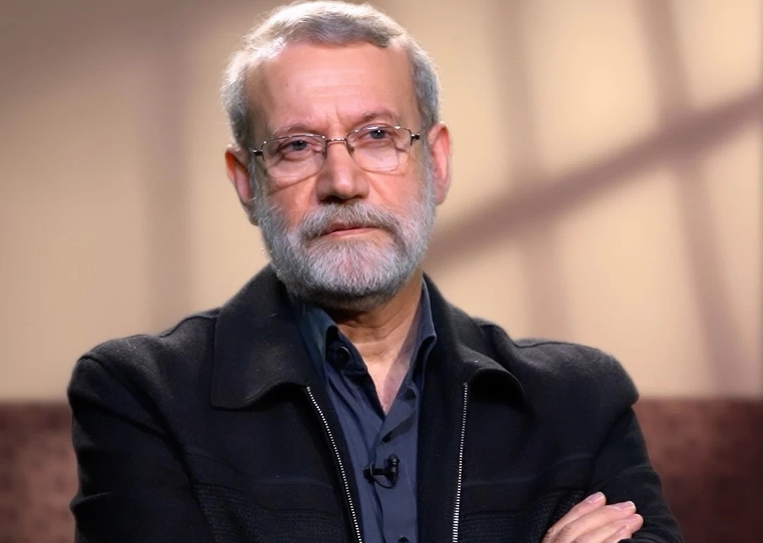  لاریجانی: بیش از یک میلیون پیام دریافت کرده‌ام