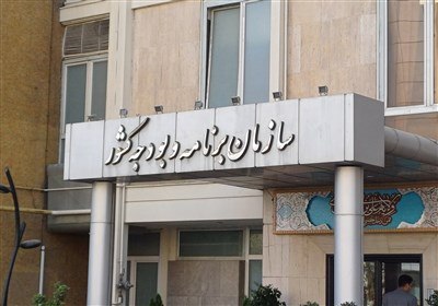  سازمان برنامه و بودجه: واردات خودرو اولویت نیست / افزایش قیمت بنزین نیازمند تصمیم سران قواست / حذف ارز ۲۸۵۰۰ و جایگزنی آن با ۳۷۵۰۰ اضافه تورم ۷ تا ۱۳ درصدی دارد