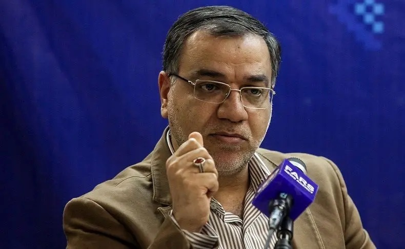 واکنش عضو دفتر حفظ و نشر آثار رهبر معظم انقلاب به نامه رئیس جمهور آمریکا: عده‌ای ساده‌انگارانه تصور می‌کنند که ترامپ موجودی استثنایی و متفاوت از واقعیت آمریکاست