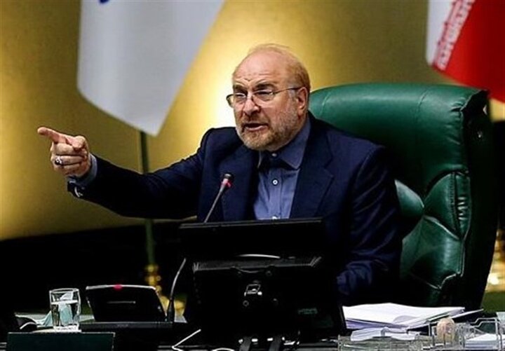  «نه» قاطع قالیباف به حامیان افزایش احتیار پلیس در برخورد با بی‌حجابی / صدور حکم و پلمپ کردن از سوی پلیس، خلاف قانون اساسی است