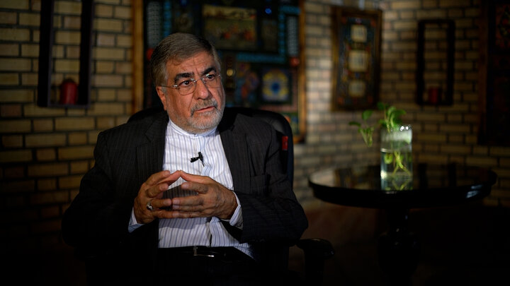  جنتی: روحانی هیچگاه زاویه‌ای با رهبری نداشته /روحانی در اجتهاد، ممتاز و سرآمد است/ به برخی کاندیداها گفته اند در فلان استان تایید صلاحیت می‌شوید در فلان استان ردصلاحیت