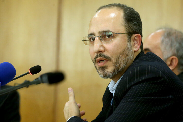 اظهارات عجیب رئیس شورای اطلاع‌رسانی دولت رئیسی درباره افزایش قیمت دلار