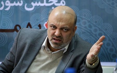  رئیس کمیسیون آموزش مجلس: ایران بهشت پزشکان است؛ در هیچ جای دنیا، پزشک مثل ایران درآمد ندارد / هر یک از سران قوا نظر متفاوتی درباره کنکور دارند / هیچ رئیس‌جمهوری مثل پزشکیان برای آموزش وقت نگذاشته