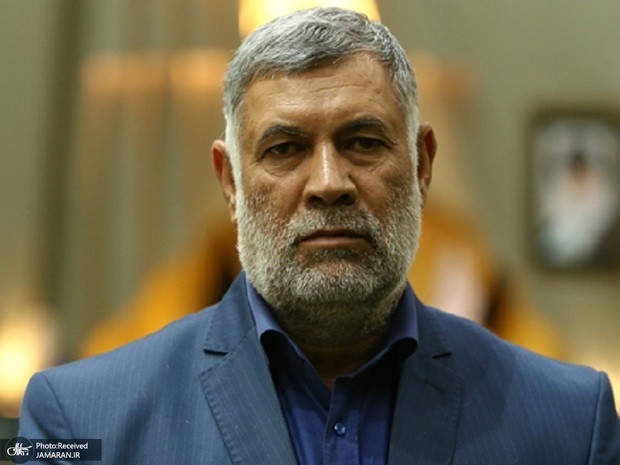  حسن پور، نماینده مجلس: معیشت کارگران و کارمندان بسیار با وضع مطلوب فاصله دارد/ وظیفه دولتمردان جلوگیری از کوچک شدن سفره اقشار ضعیف در شرایط جنگ اقتصادیست