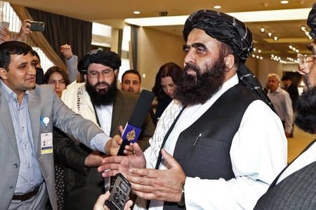 سرپرست وزارت خارجه طالبان: موضوع آب، هم برای افغانستان و هم ایران بسیار مهم است؛ موضع امارت اسلامی این است که در نعمتی که خداوند داده، دخالت نداریم